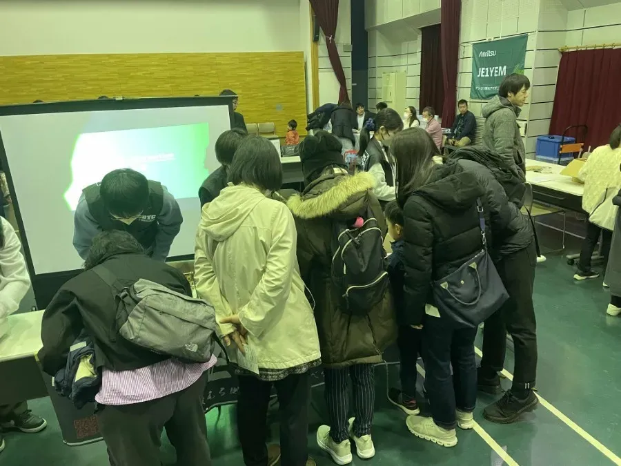 展示会の様子2